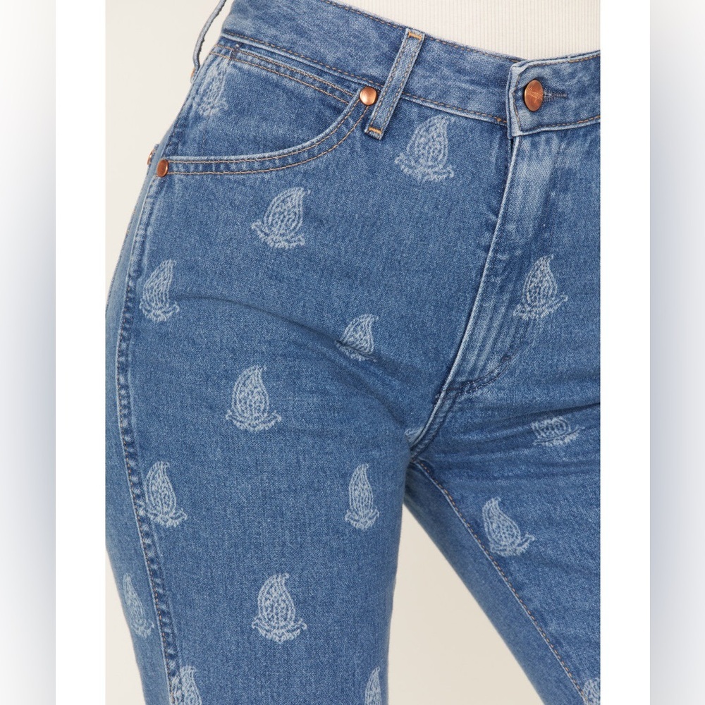 Wrangler Blue Patterned Flare Jeans - Picture 17 of 17